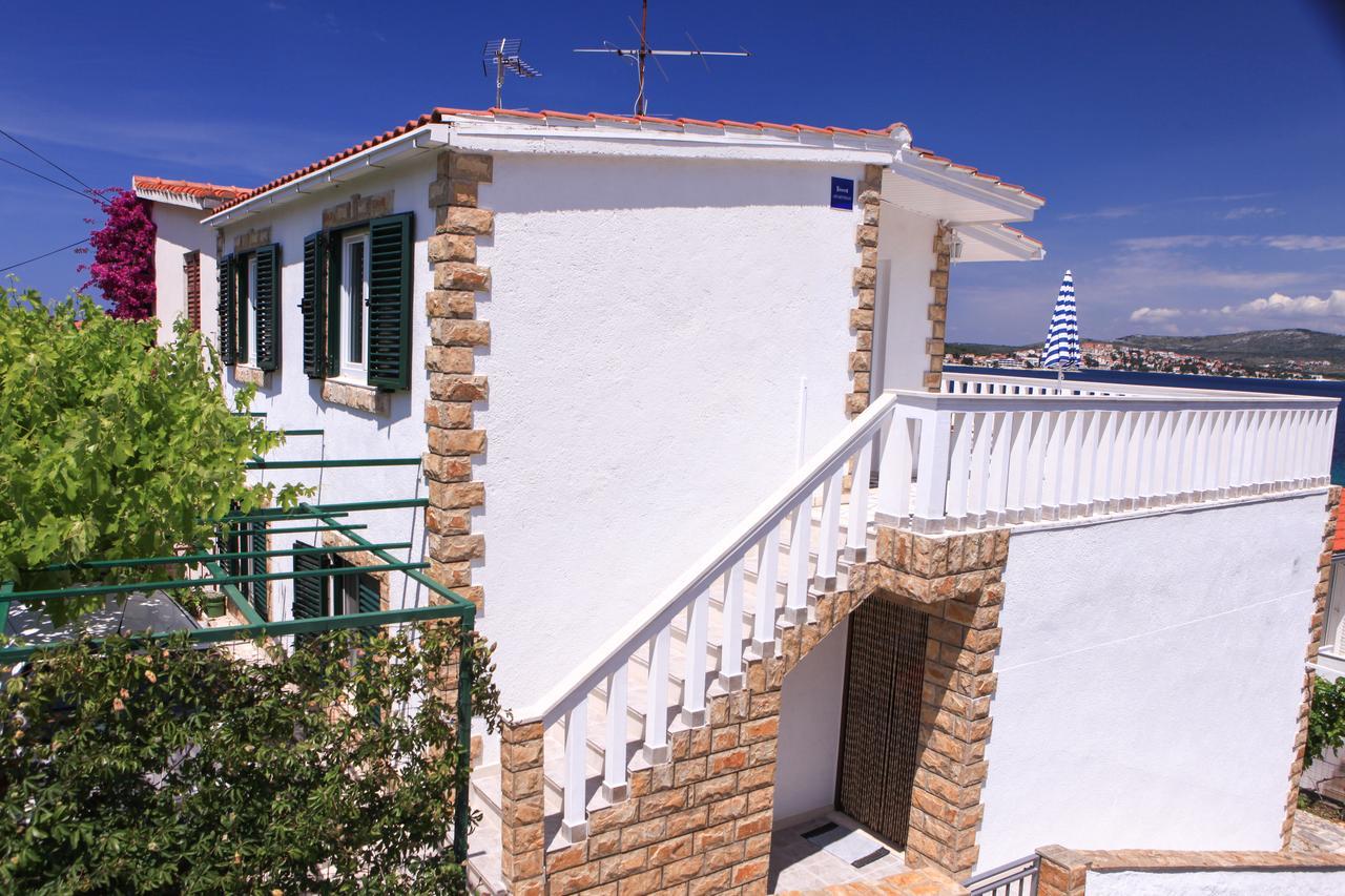 Apartment Jole Razanj Bagian luar foto